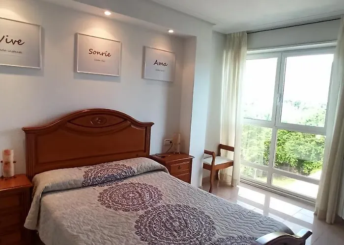 Edificio Aguilas 아파트