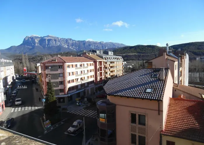 아파트 Edificio Aguilas 아인사